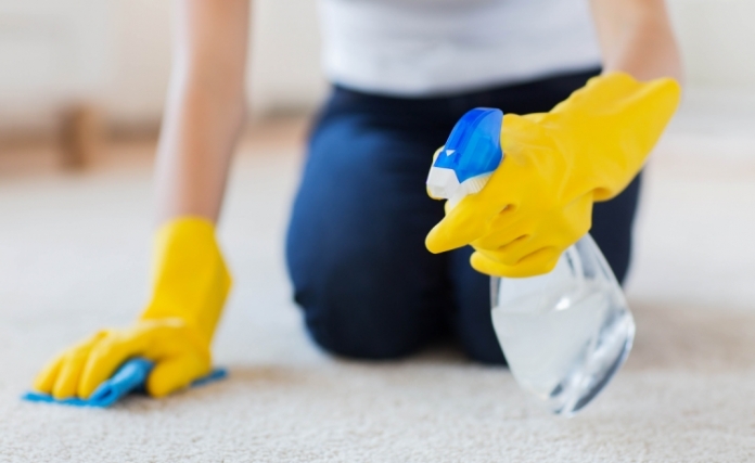 El secreto más usado para limpiar tus alfombras.